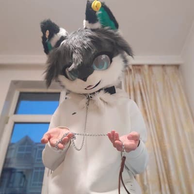 逸霄x的头像