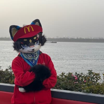 TUNFISH的头像
